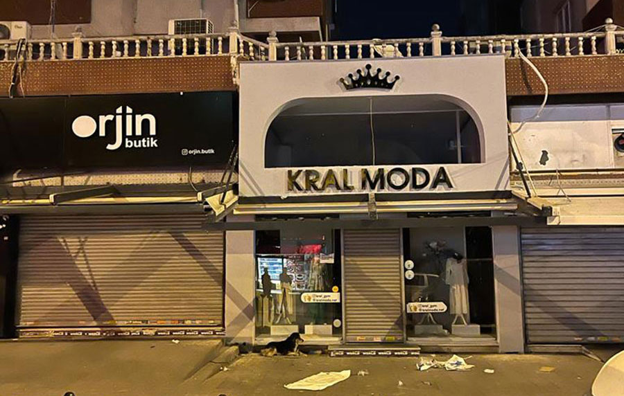 Krom Kutu Harf